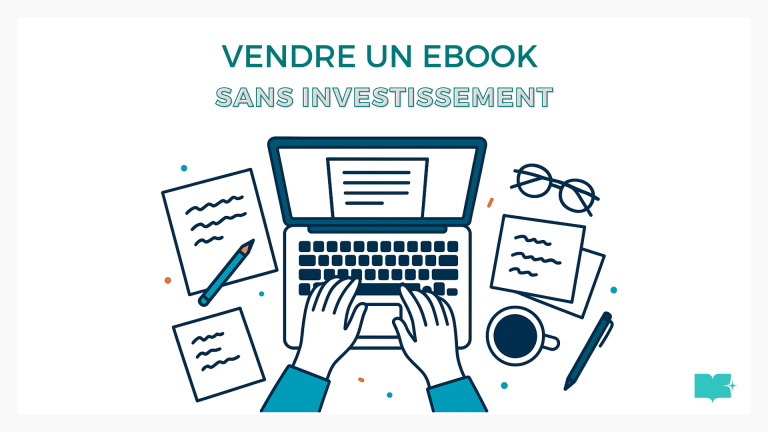Vue de dessus d’un ordinateur portable ouvert, avec des mains qui tapent. Sur l’écran et au-dessus du clavier, une page de texte apparaît,